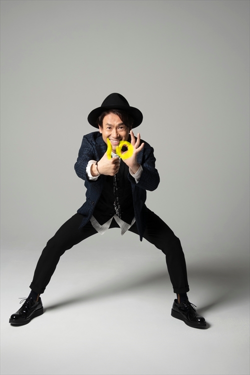 新アーティスト写真公開&今秋10周年記念ベスト・アルバムの発売が決定！